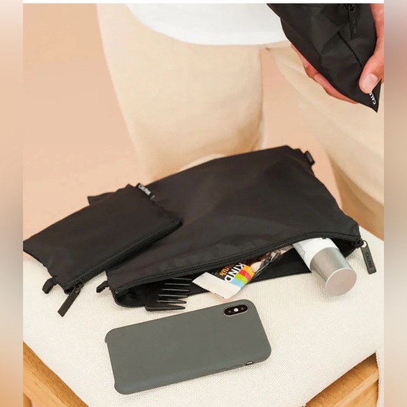 CalPak Compakt Zip Pouch Set - Picture 6 of 8